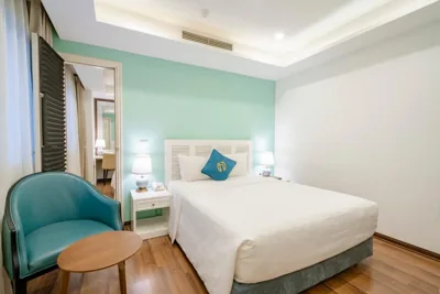 Habitación doble Deluxe — Minasi HanoiOi Lakeside Hotel
